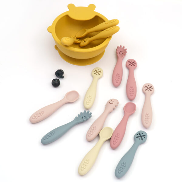 Conjunto de 3 Peças de Talheres de Silicone para Bebês: Colher e Garfo Macios